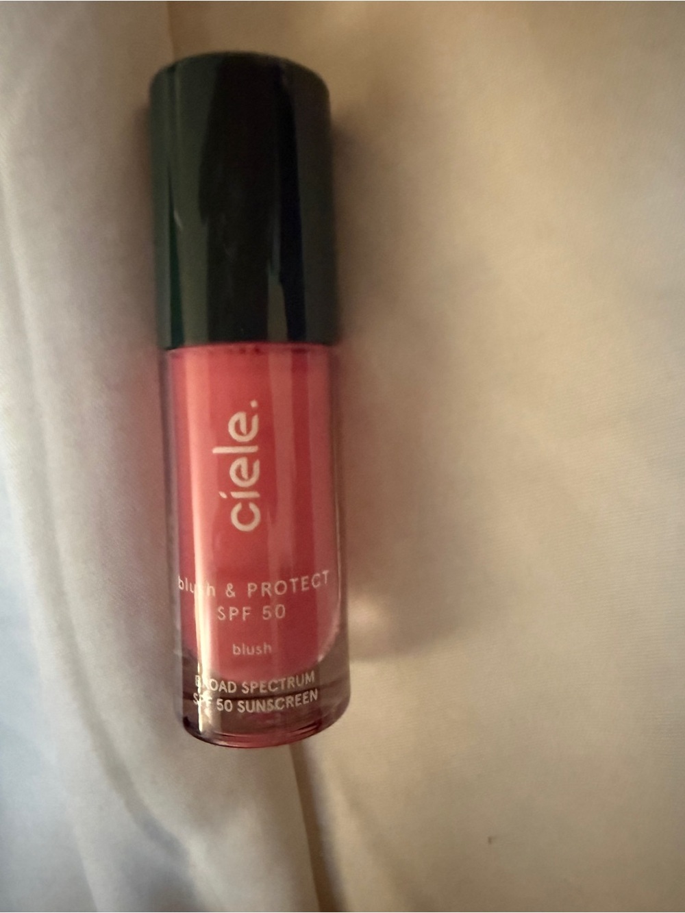❤️ 3/$25 ciele’s blush & PROTECT SPF 50+ liquid blush - Giselle